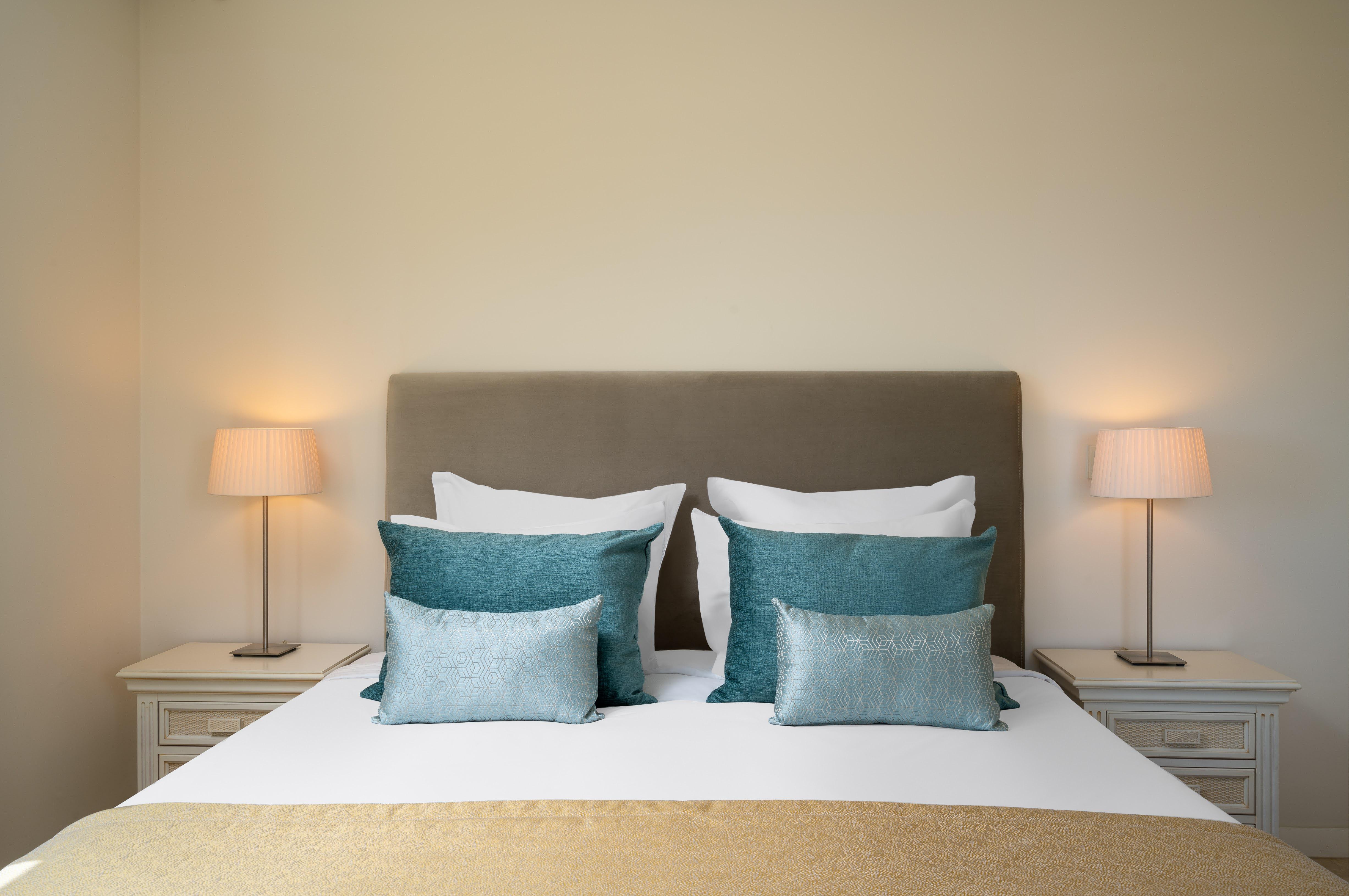 Monte Santo Resort Carvoeiro  Exterior photo A bed with cushions